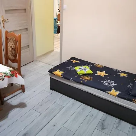 아파트 Milka W Dusznikach Zdroju 두슈니키 즈드로지