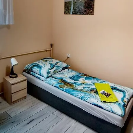 아파트 Milka W Dusznikach Zdroju 두슈니키 즈드로지