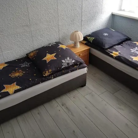 아파트 Milka W Dusznikach Zdroju 두슈니키 즈드로지